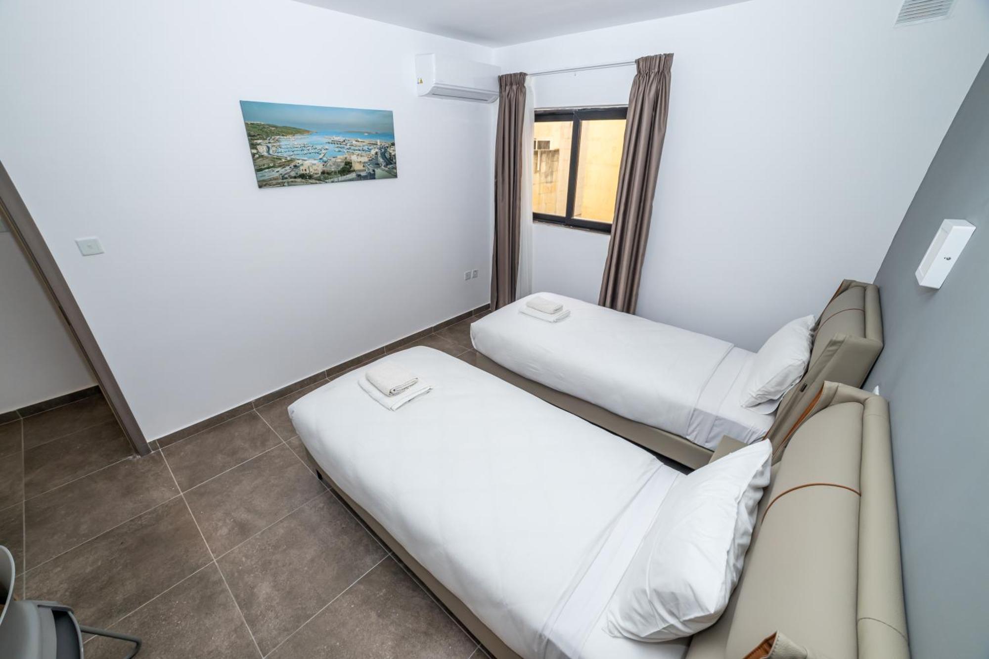 Charming Corner Apartment With Country View 2Br St. Paul's Bay Bagian luar foto