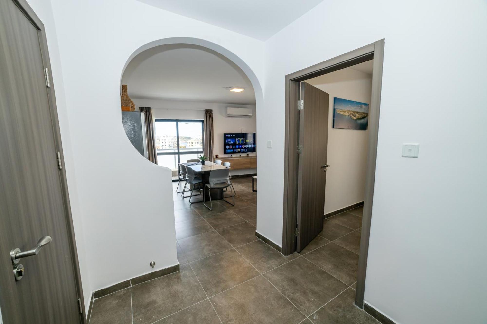 Charming Corner Apartment With Country View 2Br St. Paul's Bay Bagian luar foto