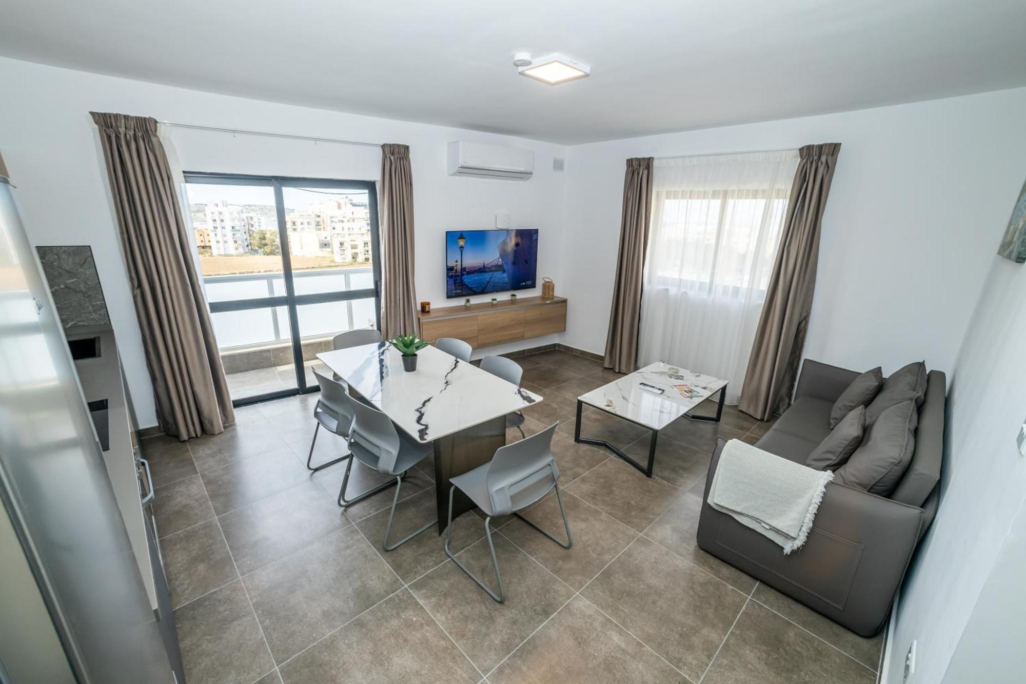 Charming Corner Apartment With Country View 2Br St. Paul's Bay Bagian luar foto