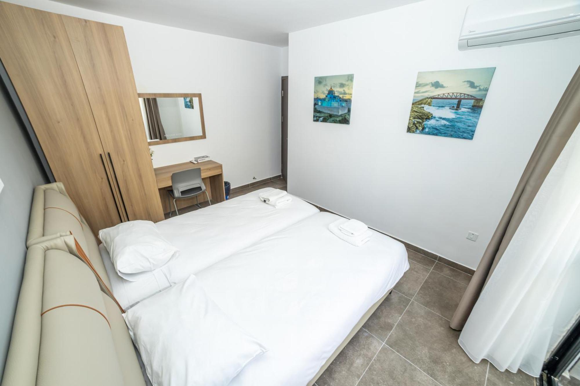 Charming Corner Apartment With Country View 2Br St. Paul's Bay Bagian luar foto